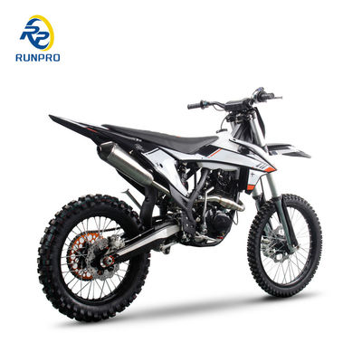 ランプロレーシングの300ccピットバイクで競争を支配する準備をしてください