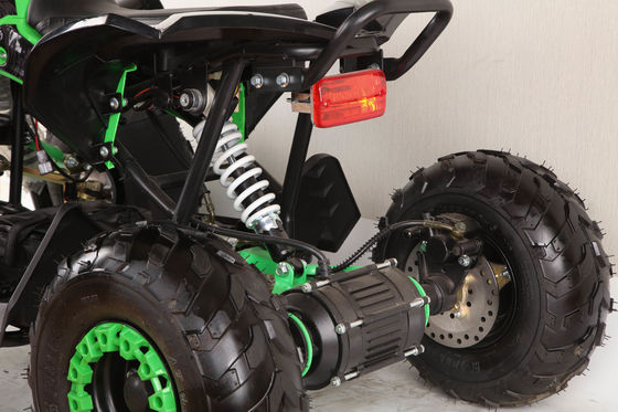 燃料タンク容量 ≤10L 70CC 2WD運転タイプのためのガス駆動スポーツ型ATVクワッドバイク