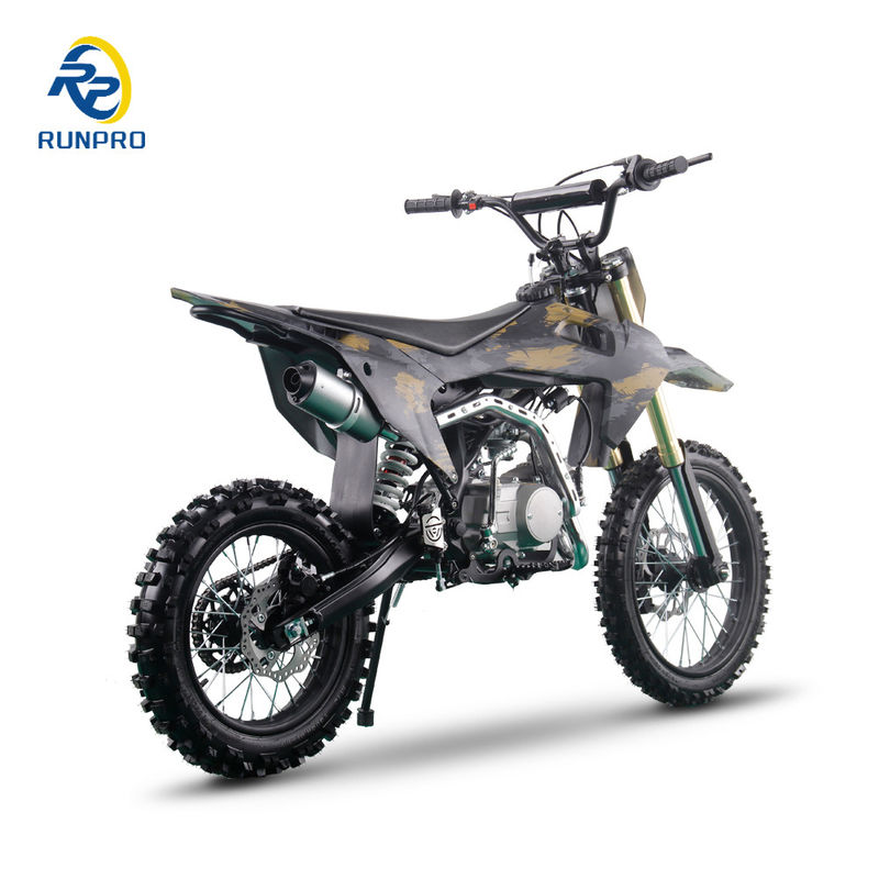 4ギアオフロード 成人用ガソリンダートバイク 110cc 125cc 150cc 250cc 1750*710*1080mmサイズ